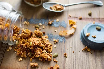 Toasted Quinoa: A Nutritious Addition to Granola