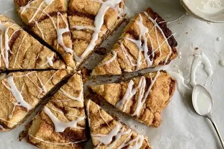 Giant Cinnamon Roll Scones: A Luxurious Fusion of Scone and Cinnamon Roll