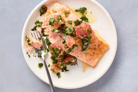 Honey Garlic Salmon With Grapefruit