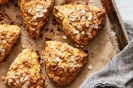 Pumpkin-Oat Scones with Candied Ginger: A Rich Harvest-Inspired Treat