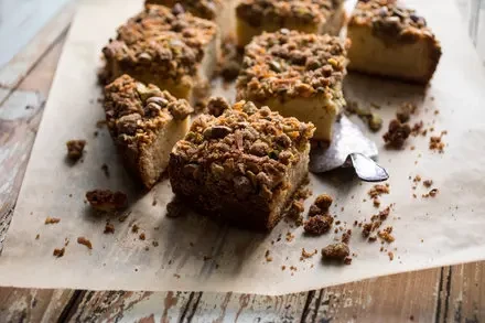 Zingerman’s Ann Arbor Introduces a Chai-Infused Crumb Cake: A New Deli Classic