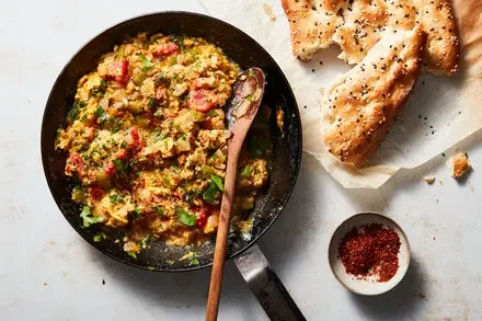 Menemen: Turkish Scrambled Eggs with Tomato