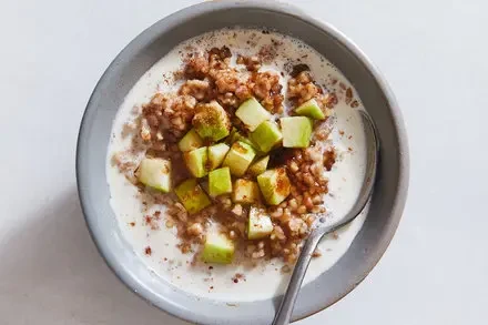 Baked Steel-Cut Oatmeal: A Nutrient-Dense, Adaptable Breakfast