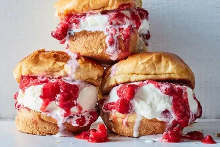 Strawberry and Ice Cream Sandwiches