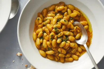 Loubia (Moroccan White Bean & Tomato Stew)