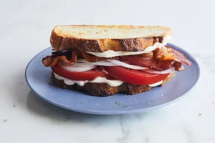 Tomato Sandwich: A Classic Pan con Tomate-Inspired Recipe